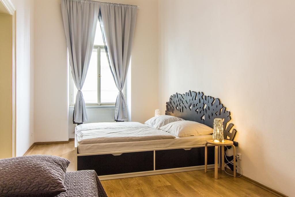 Mighty Prague Apartments Truhlarska Kültér fotó